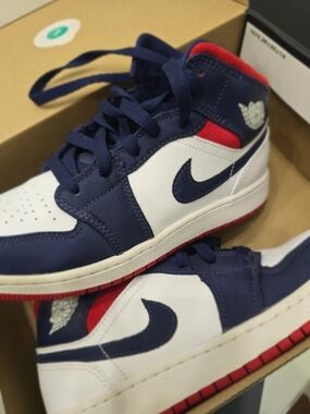 Youth Air Jordan 1 Mid SE USA Olympic Shoe Size 4.5y White Blue Red